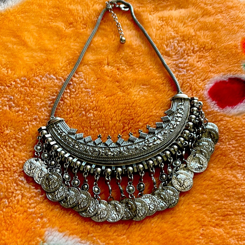 Gorgeous boho necklace